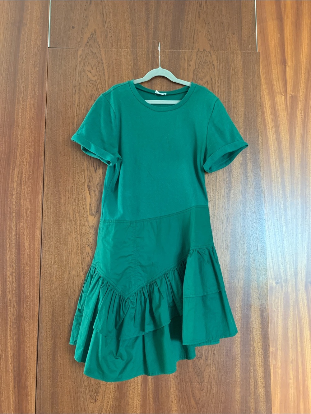 AUREUM Emerald Green Ruffle Tiered Casual Dress